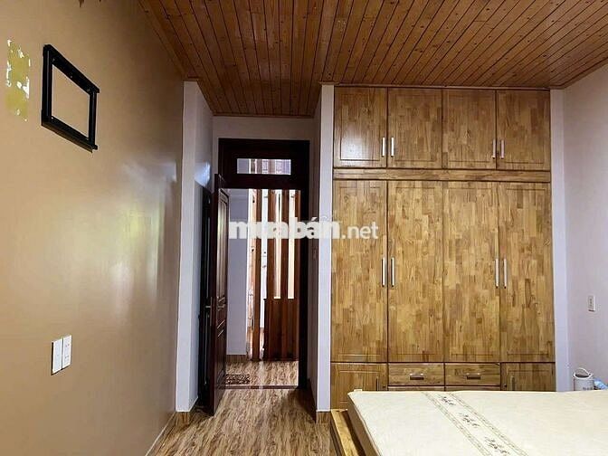 BT cho thuê nhà sân vườn - Vĩnh Hòa