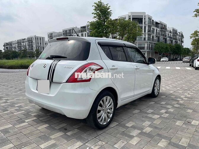 cần bán Suzuki swift 2016 AT xe đẹp xuất sắc
