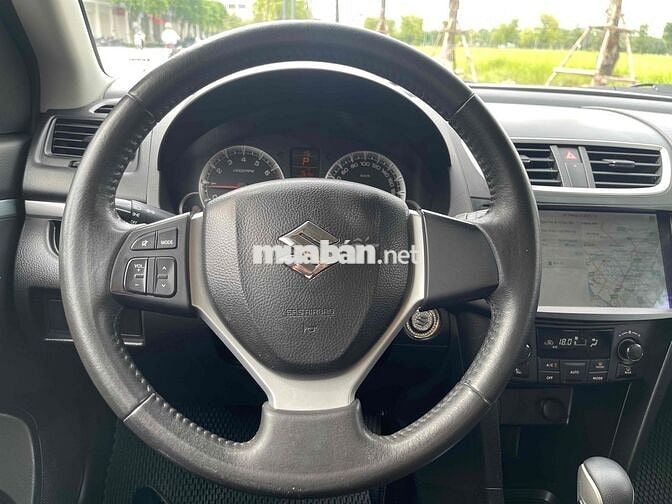 cần bán Suzuki swift 2016 AT xe đẹp xuất sắc