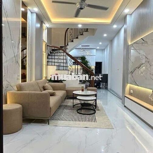 Đông Ngạc - 38m, 2 thoáng - Ô tô đỗ cửa - Sát phố, ngõ thông.