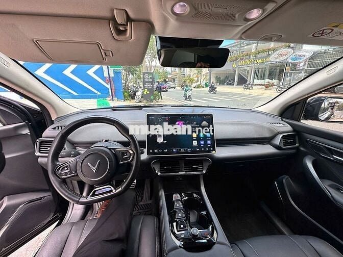 VinFast VF8 2023 Eco - 35599 km