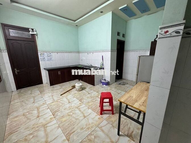 Cho thuê nhà 2 tầng gần trường THPT Đào Sơn Tây 100m2