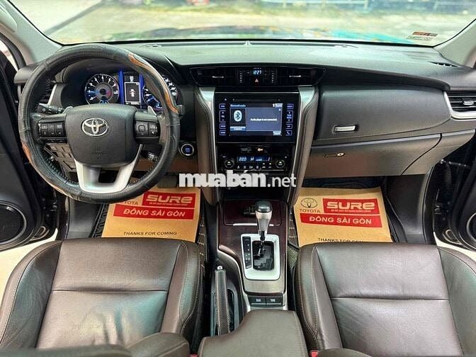 Toyota Fortuner 2 cầu số tự động máy xăng đi 53.00