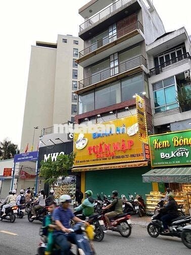 Siêu vị trí Nguyễn Trãi Q1 ngang 7m – nhà 3 lầu, phù hợp mọi mô hình