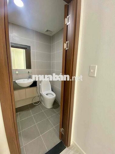 CẦN BÁN GẤP CĂN HỘ 1 PHÒNG NGỦ CÓ CAM KẾT THUÊ LẠI 9 Triệu / Tháng