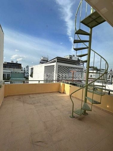 MẶT TIỀN NỘI BỘ P4Q8 48m2 trệt 2 lầu đúc sân thượng 8ty4 tl 