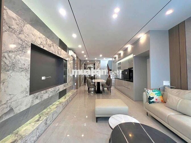 LÔ GÓC 7 TẦNG THANG MÁY LONG BIÊN GARA ÔTÔ 4 PHÒNG NGỦ FULL NỘI THẤT