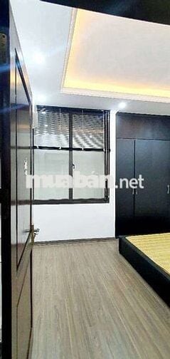 Bán nhà Ngọc Lâm Long Biên,Ô Tô đỗ cửa,DT 48m x 5 tầng.Giá chi 12,7 tỷ