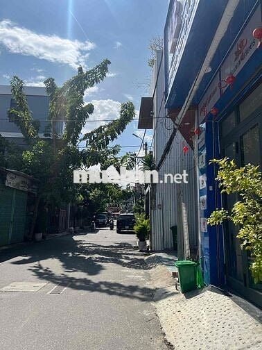 👉 Bán 2 lô đất kiệt xe ô tô  tránh nhau Kiệt 856 tôn đức thắng thông 4