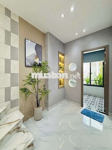 HOT. Nhỉnh 6 Tỷ, gần 50m2, ngang 5.2m, 4 Tầng ngay CV Làng Hoa,Full NT