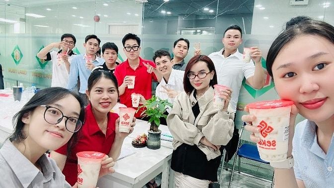 Cần tuyển thêm 10 NVKD, 2HCNS, 2 lễ tân làm việc tại Tân Bình