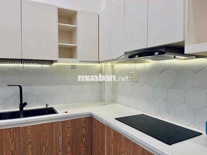 🏡🏡 CHO THUÊ LÀM KÝ TÚC XÁ & CHDV HẺM XE HƠI LÂM VĂN BỀN Q7 🏡🏡