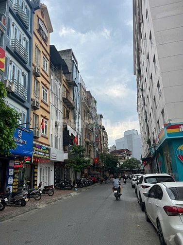 MBKD phố Trung Kính, Cầu Giấy, DT: 46m2 cần cho thuê giá tốt