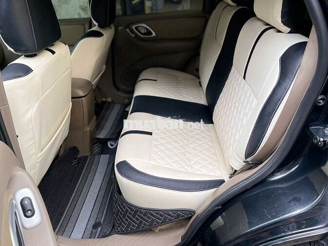 Ford Escape XLT 2001 số tự động 5 chỗ