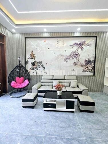 Nhà phố 3 tầng 270m sàn xd, full nội thất trong kdc cao cấp Dĩ An