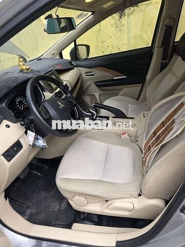 Bán xe XPANDER 2020 màu xám đang sử dụng