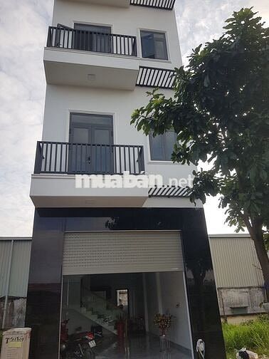 Phòng trọ tầng 1, nhà nguyên căn, mới đẹp