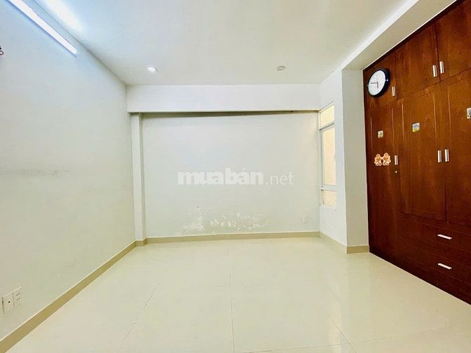 CHO THUÊ NHÀ NGUYÊN CĂN, DT 4,5M X 15M ĐƯỜNG Ô TÔ XE TẢI, QUAY ĐẦU 