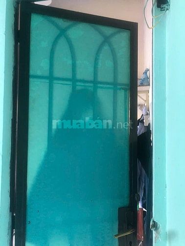 Cho thuê 1 phòng trống vào ở ngay, có lối đi riêng