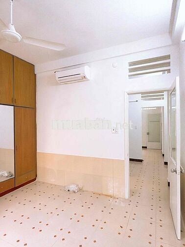 Thuê nhà lầu 1 chung cư A2 Phan Xích Long