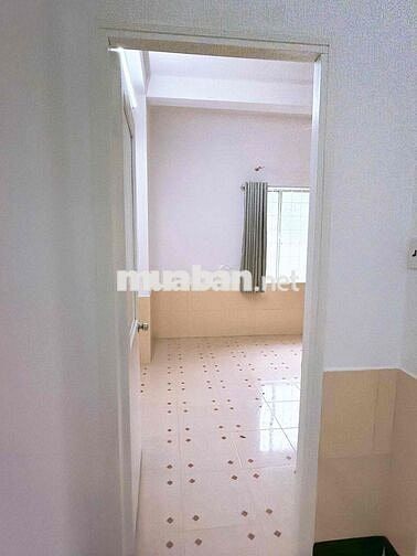 Thuê nhà lầu 1 chung cư A2 Phan Xích Long