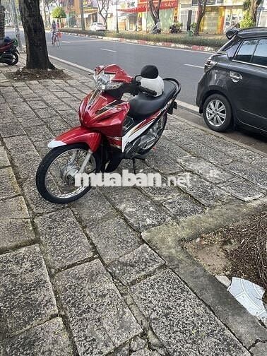 Xe máy Honda Wave S màu đỏ trắng đen 2013