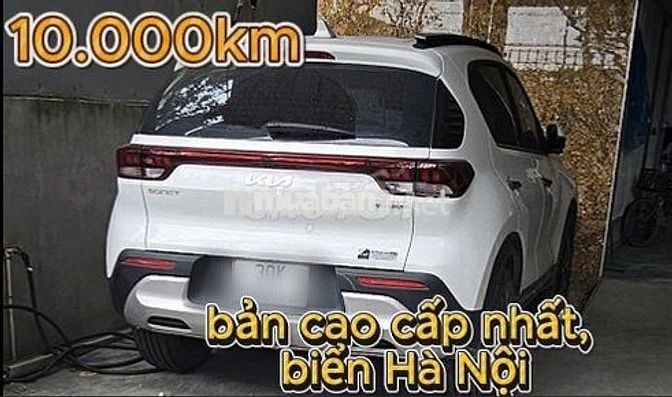 Kia Sonet 2022 Premium 1.5 AT - 10000 km