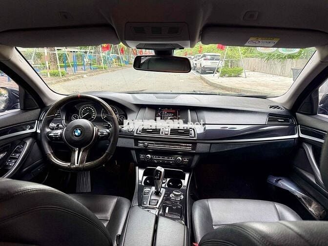 xe chính chủ cần bán 520i 2016
