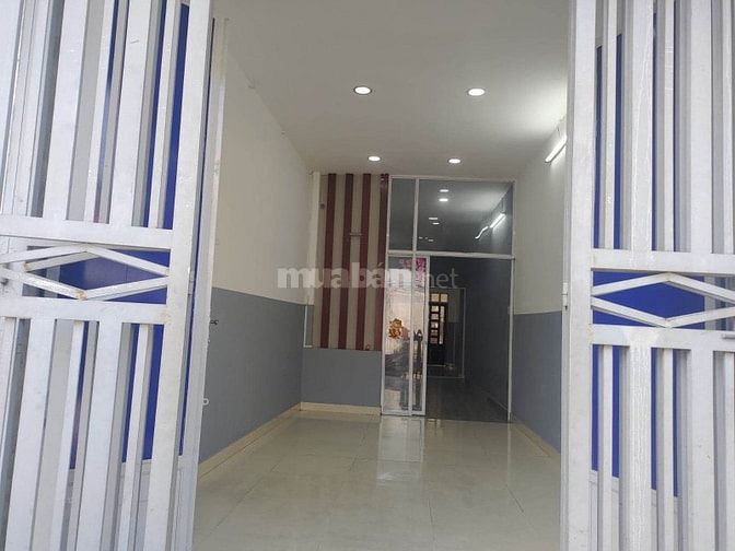 NHÀ GIÁ RẺ PHẠM HÙNG,ĐƯỜNG 6 M,NHÀ 1 TRỆT, 1 LẦU, 3 PHÒNG 