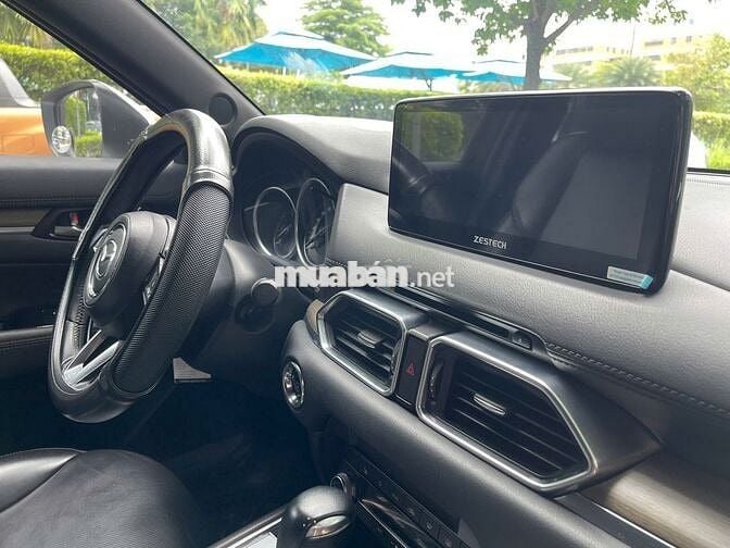 Mazda CX8 Luxury 2021 - 83000 km