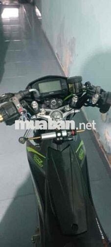 Satria lên bô xăng lửa+nhiều đồ chơi kiển khác