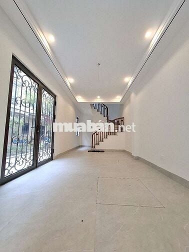 NHÀ ĐẸP 6 TẦNG LÔ GÓC VIỆT HƯNG LONG BIÊN GARA Ô TÔ  FULL NỘI THẤT