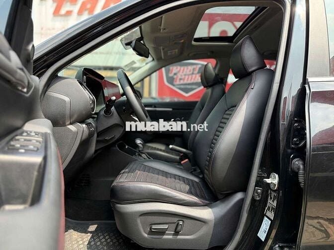 Kia Sonet 2023 Premium 1.5 AT, màu đen,32.000 km