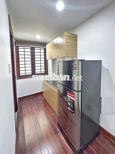 CHÍNH CHỦ, CHO THUÊ PHÒNG STUDIO CỬA SỔ, CAO CẤP,GẦN CHỢ BẾN THÀNH Q1