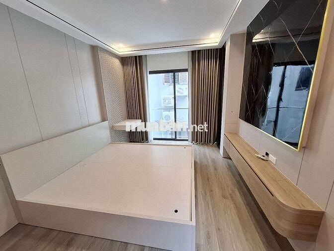 NHÀ ĐẸP 6 TẦNG LÔ GÓC VIỆT HƯNG LONG BIÊN GARA Ô TÔ  FULL NỘI THẤT