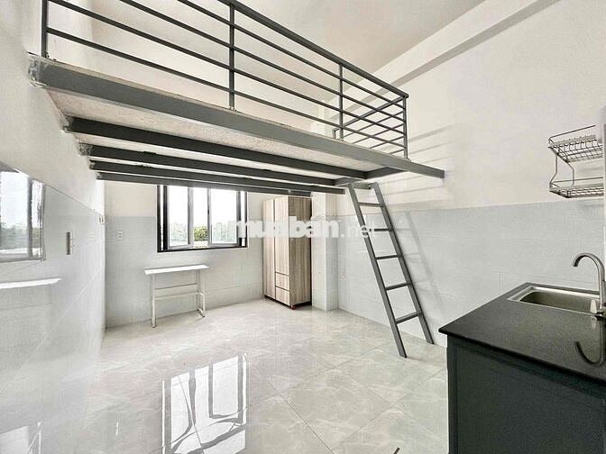 Phòng Trọ Sinh Viên, Nội Thất Có Sẵn, Gần Đường Lớn Phạm Văn Đồng