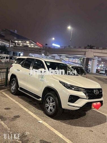 Toyota Fortuner 2022 2.4L 4x2 AT - 95000 km