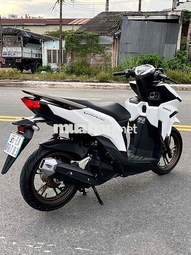 cần bán vaảio 125 lướt 5ngàn cây