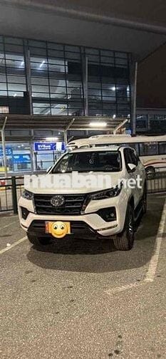 Toyota Fortuner 2022 2.4L 4x2 AT - 95000 km