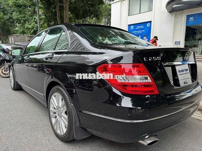 Mercedess C250 BLUEEFFICIENCY sx 2011