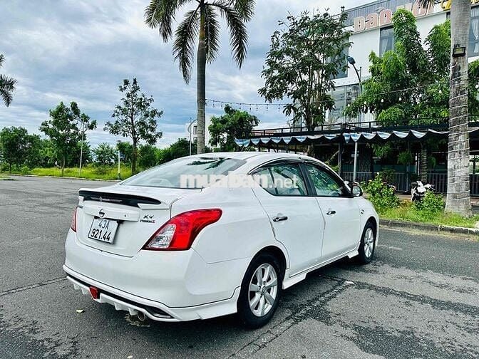 tôi bán nissan sunny tự động đời 2017
