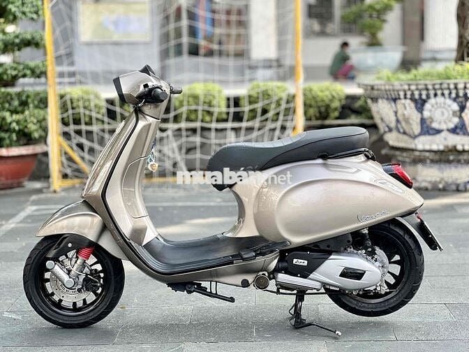 VESPA SPRINT 2018 Vàng Tft BSTP chính chủ có góp