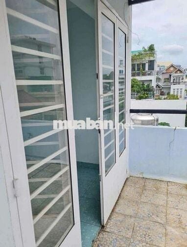 Cho thuê nhà nguyên căn.Đường Cách Mạng Tháng Tám.Phường 7.Q.Tân Bình