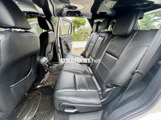 everest titanium 2020 - 810tr - hỗ trợ bank