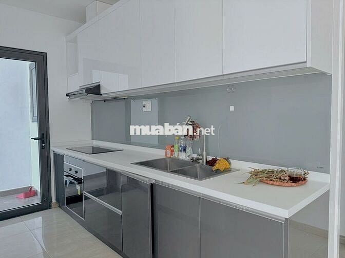 Cho thuê căn hộ 2PN, 80m2, The Monarchy, Trần Hưng Đạo, 16 triệu VND