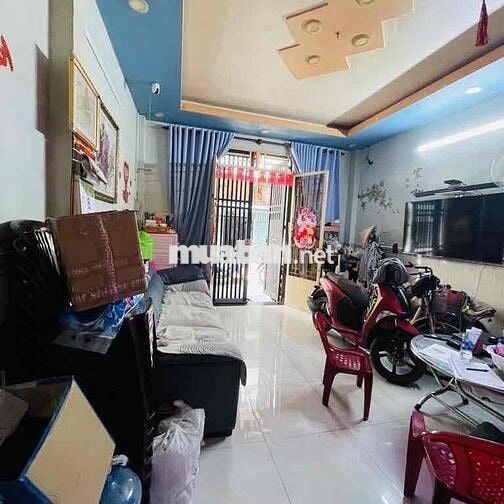 Nhà 1/ HXH đường Hoà Bình, gần Đầm Sen_ Nhỉnh 3 tỷ