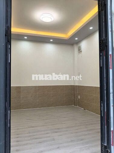 Cho Thuê Nguyên Căn Nhà Đường 3/2 P14 Q10