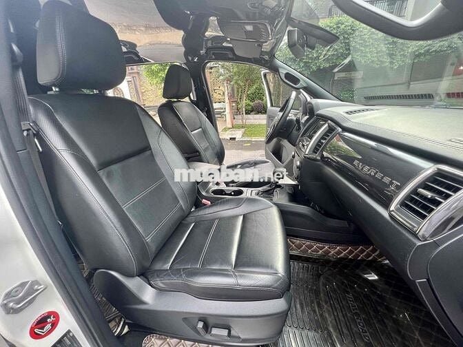 everest titanium 2020 - 810tr - hỗ trợ bank