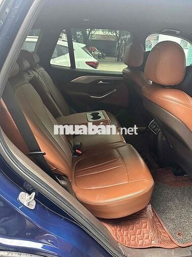 Cần bán VINFAST / Lux SA2.0