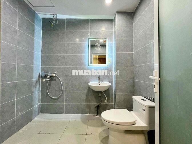 Trống lại căn hộ 35m2 gần k300,nhà ga t3,cầu vượt hoàng hoa thám